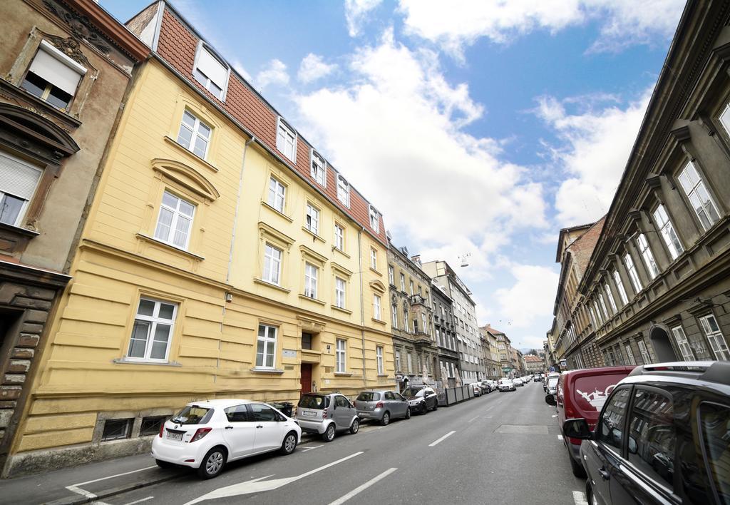 Zagreb 3 Hearts Apartamento Exterior foto