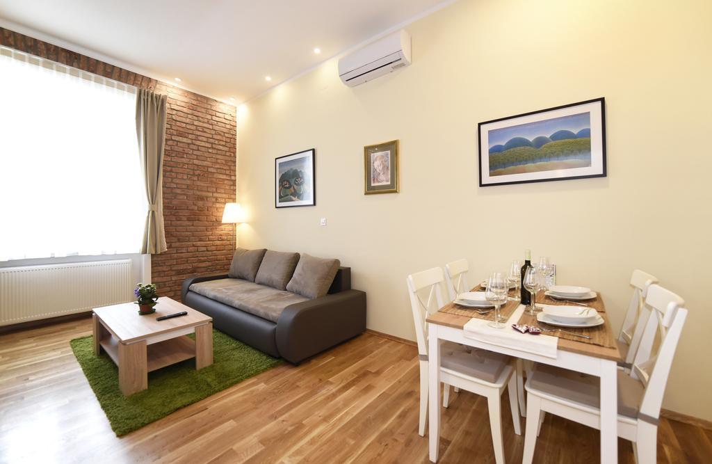 Zagreb 3 Hearts Apartamento Exterior foto
